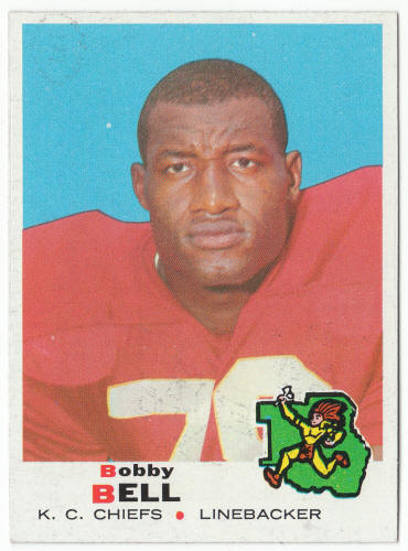 1969 Topps #153 Bobby Bell front