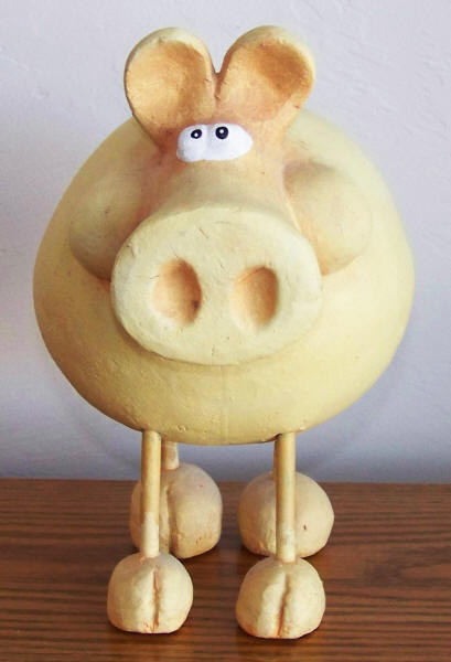Pig Garden Figure front