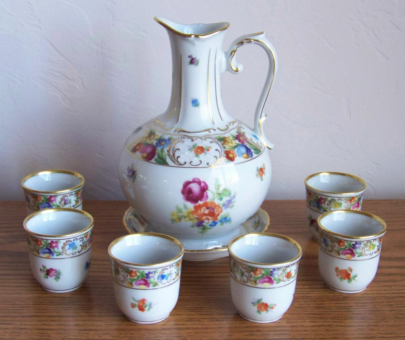 Schumann Bavaria Porcelain Small Pitcher Set